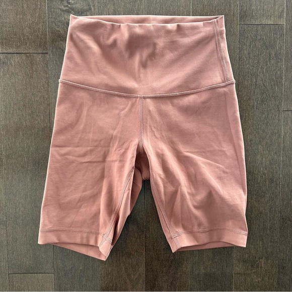 Lululemon Wunder Train 8" Bike Short Spiced Chai Athletic Workout 4 - Picture 1 of 9